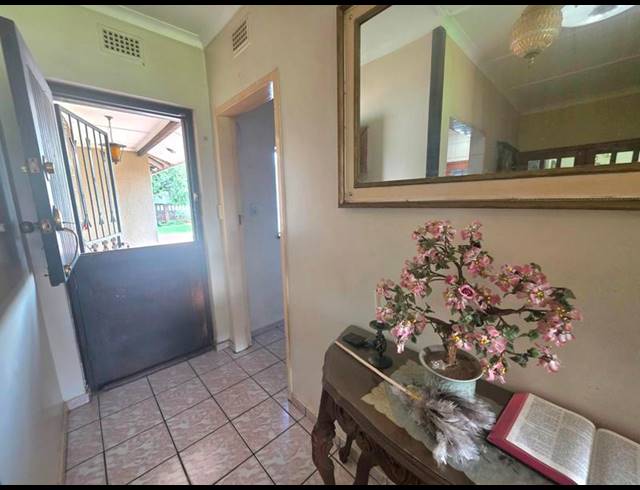 4 BEDROOM HOUSE FOR SALE IN FREEWAY PARK